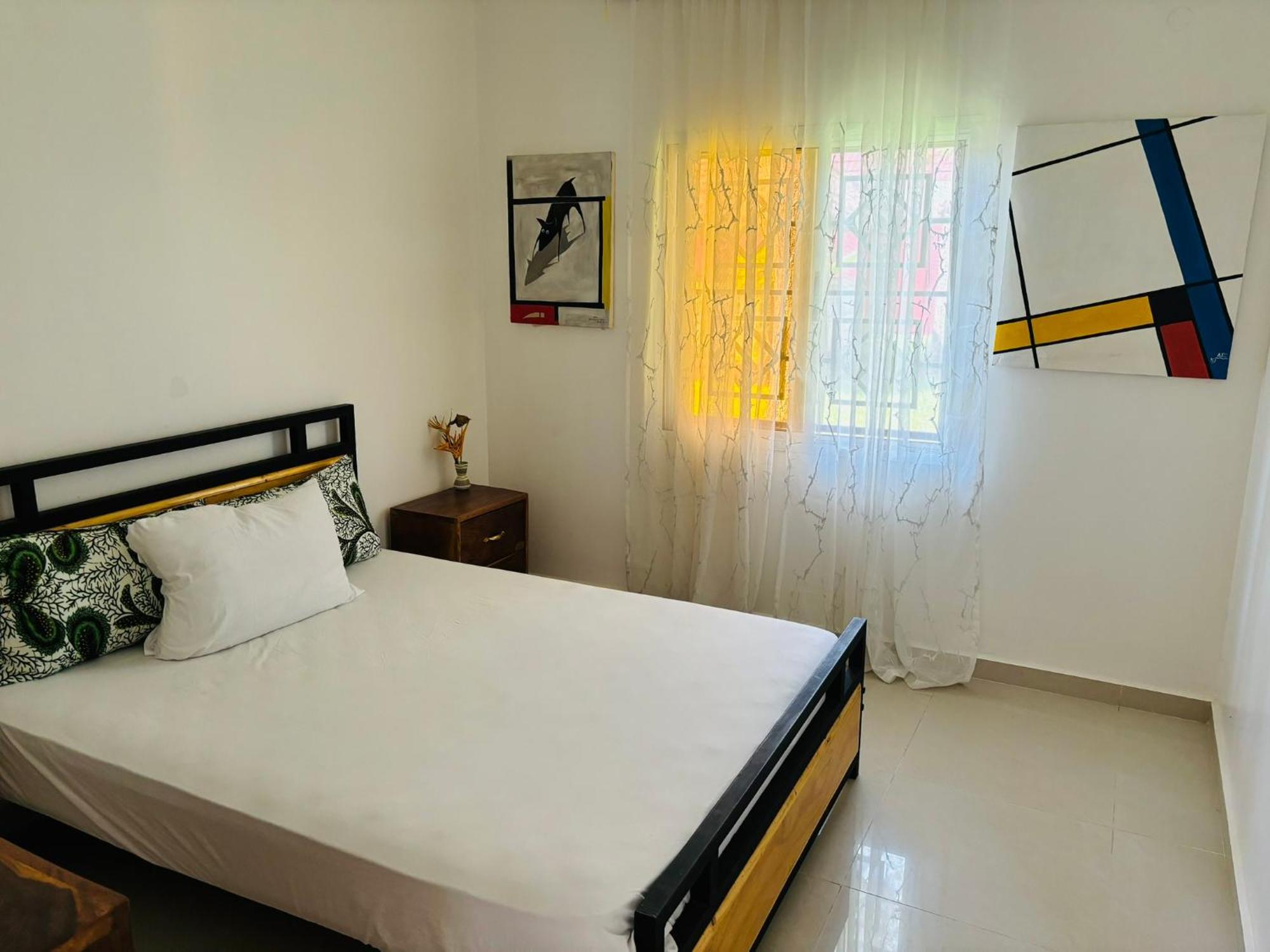 Heda House Bed & Breakfast Sanyang Luaran gambar